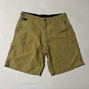 Howler Bros Shorts Mens 33 Horizon Hybrid Unlined Fishing Camping Nylon Beige